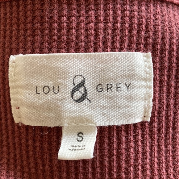 Lou & Gray pullover button front ribbed top. Size small color:  mauve - Picture 6 of 7